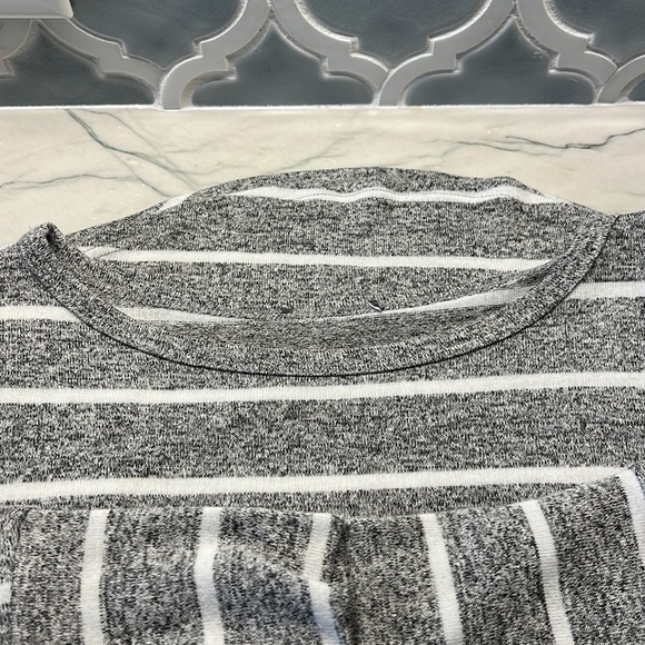 3/4 sleeve gray and white stripe pullover top. - Picture 4 of 9
